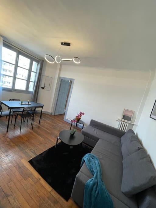 Profitez Du Calme De Courbevoie La Defense公寓 外观 照片